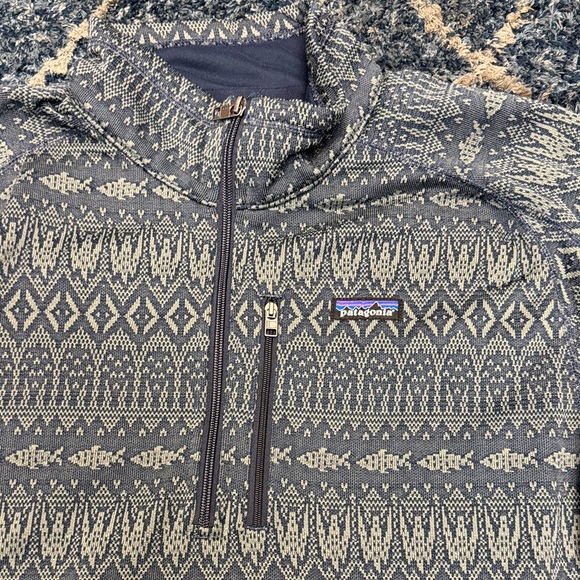 Patagonia Men’s 2 tone blue Patterned Zip Up Sweater - Picture 2 of 11